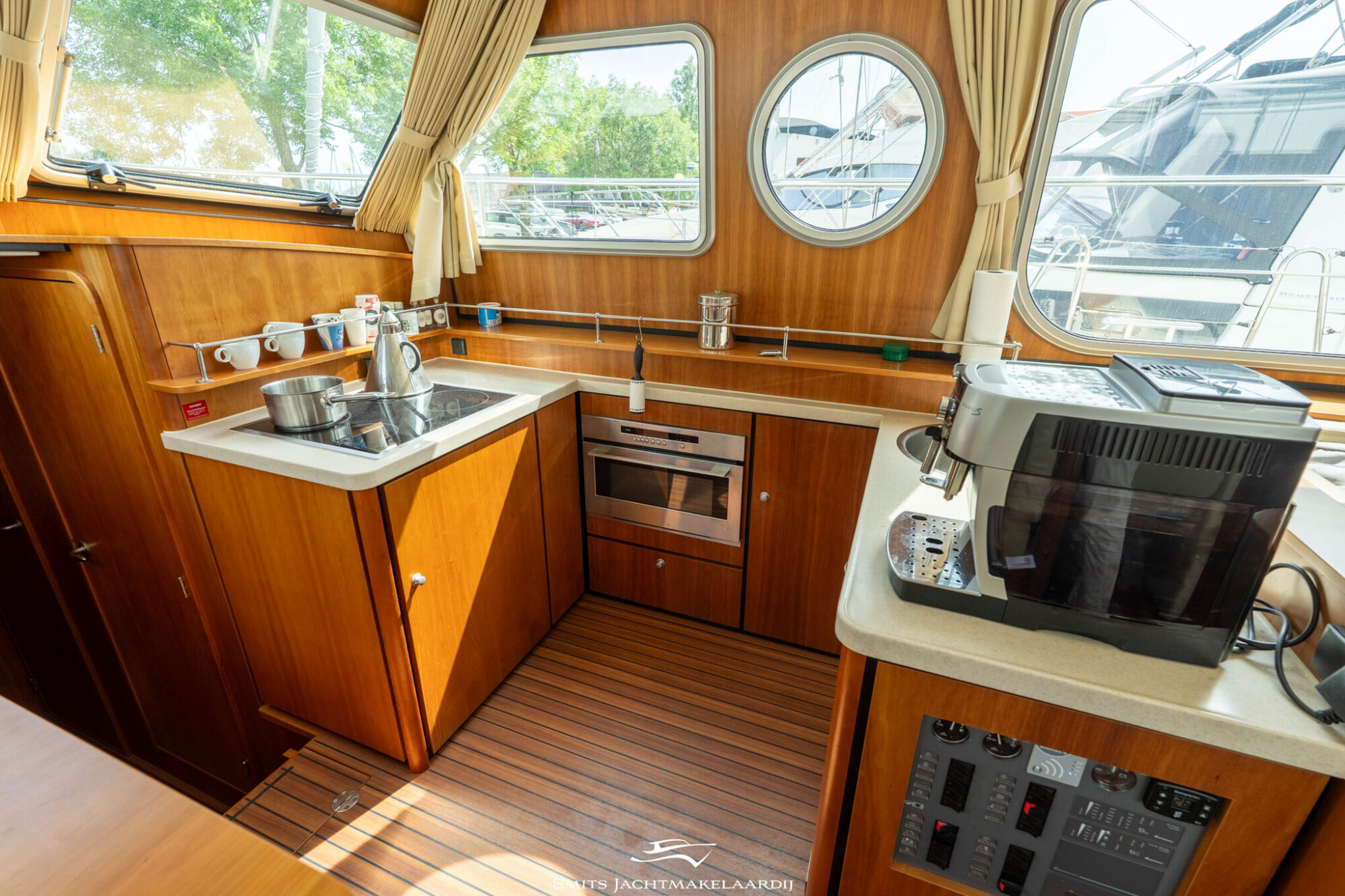 Linssen Grand Sturdy 43.9 AC — foto 12 van 106
