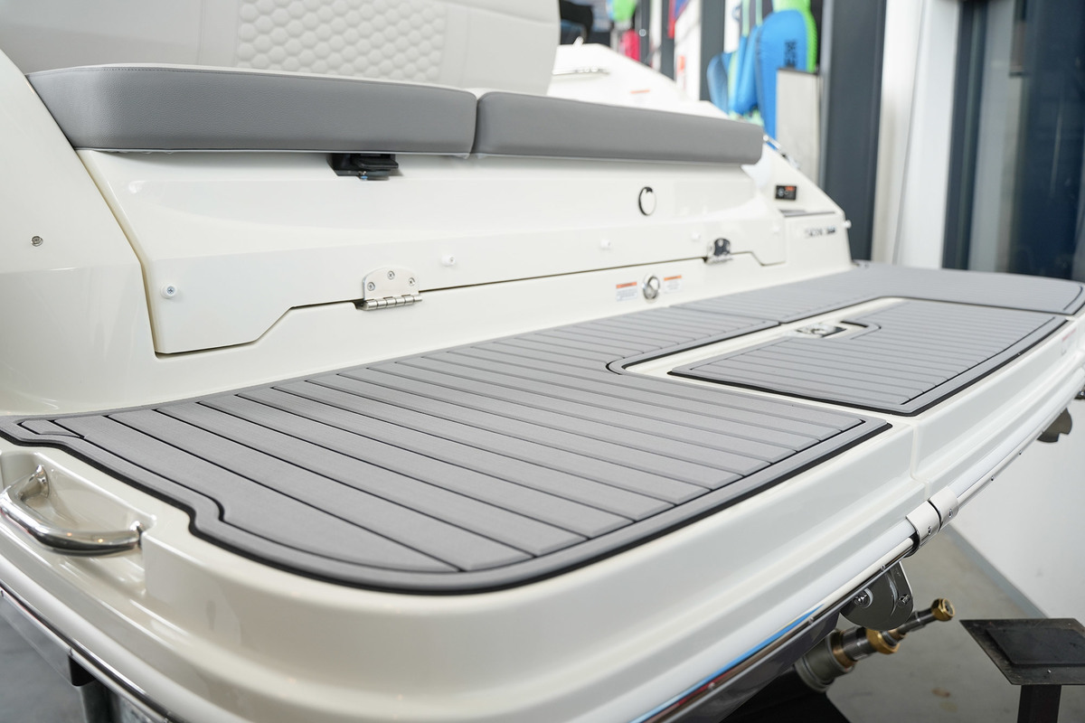 Sea Ray SDX 250 — foto 73 van 82