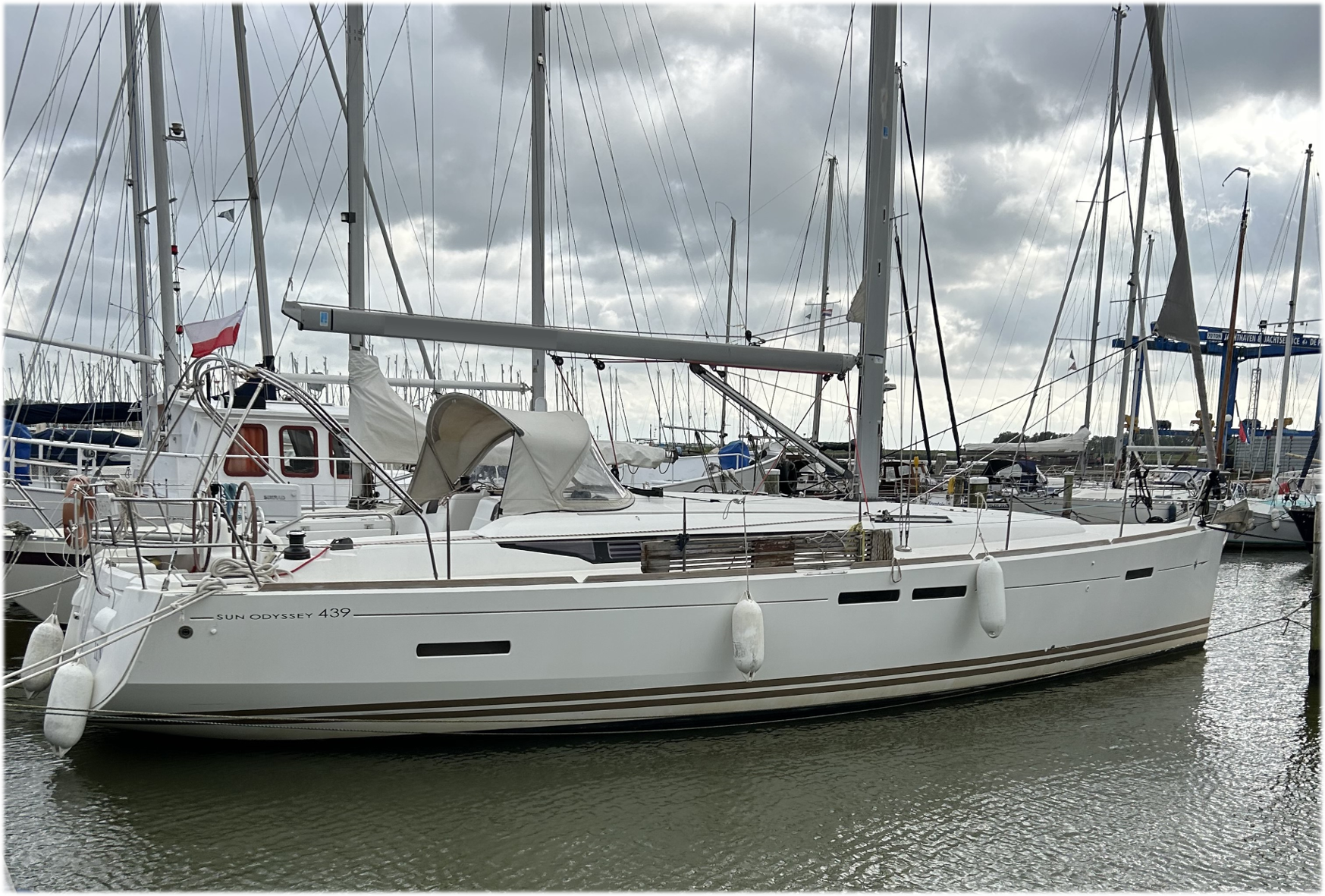 JeanneauSun Odyssey 439