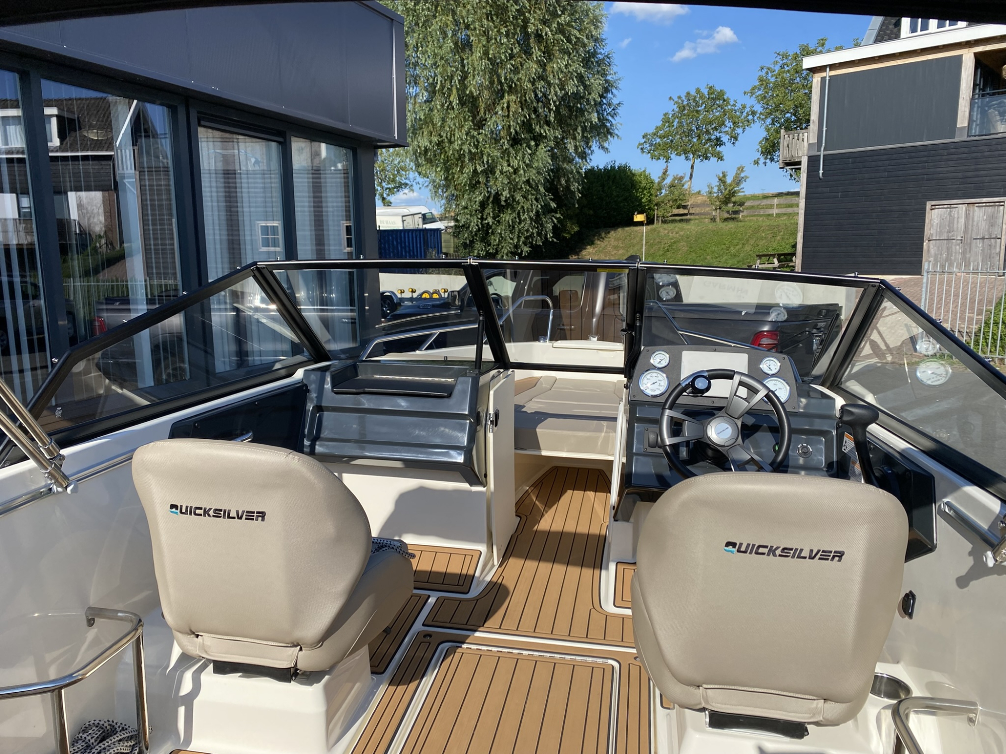 Quicksilver 555 Bowrider met Mercury 80 pk - bouwjaar 2025 — foto 6 van 13
