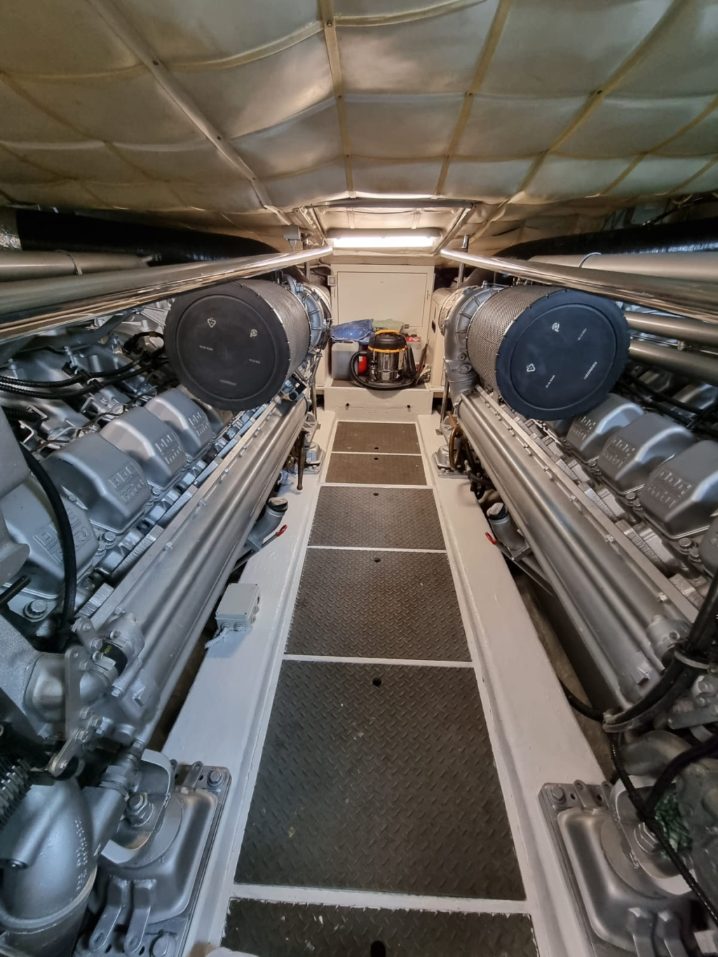 Pershing 76  — foto 36 van 39