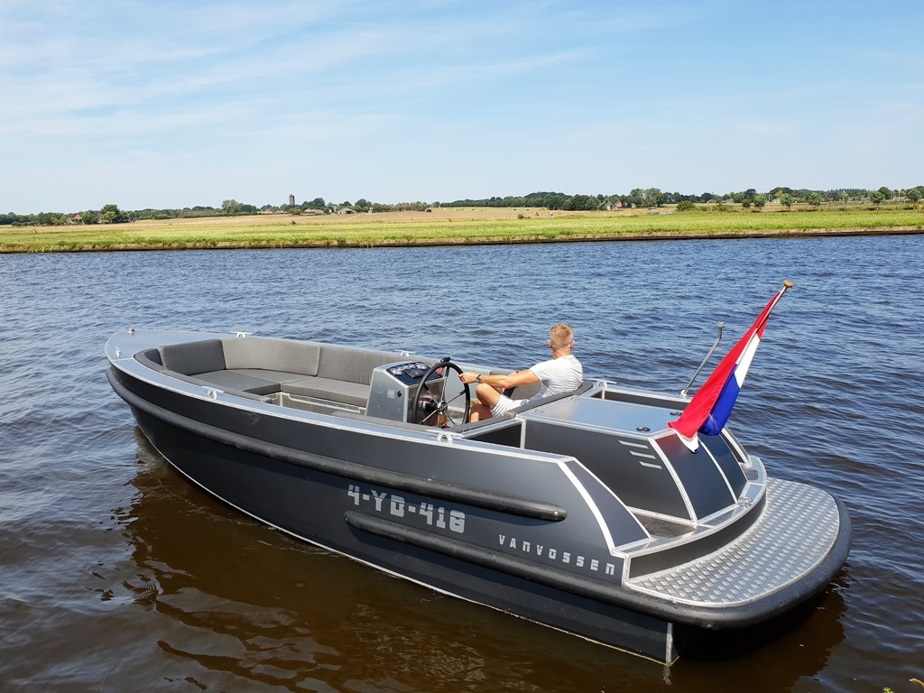 Van Vossen VanVossen Tender 700 (sport) — foto 7 van 16