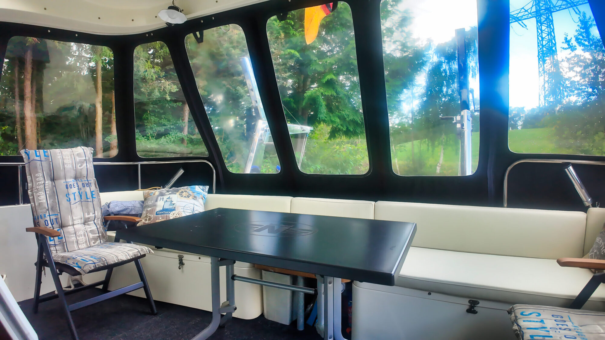 Neptunus 138 / 46 Flybridge Sedan — foto 30 van 32