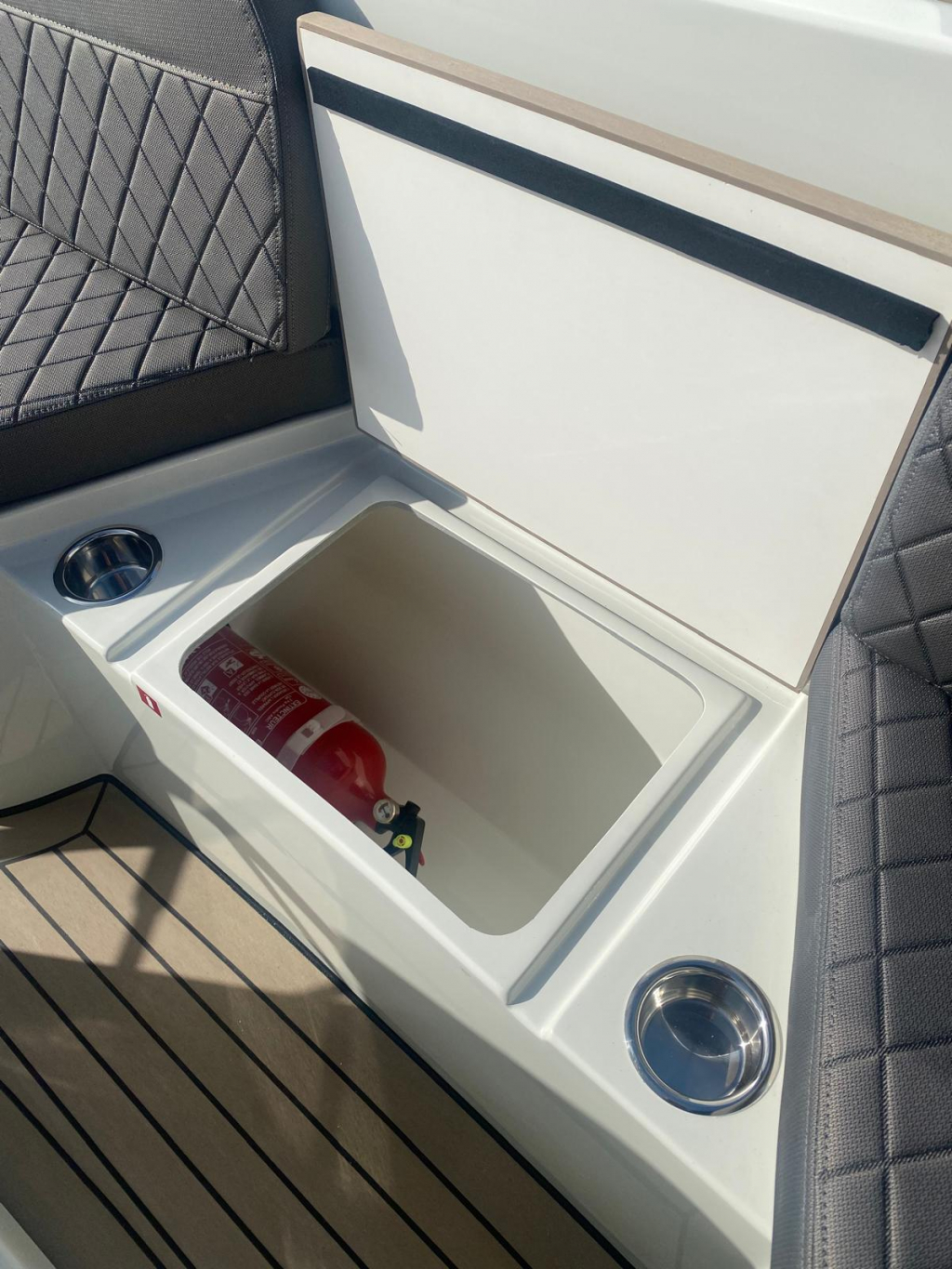 Antaris Fifty5 met Vetus 27pk — foto 14 van 16