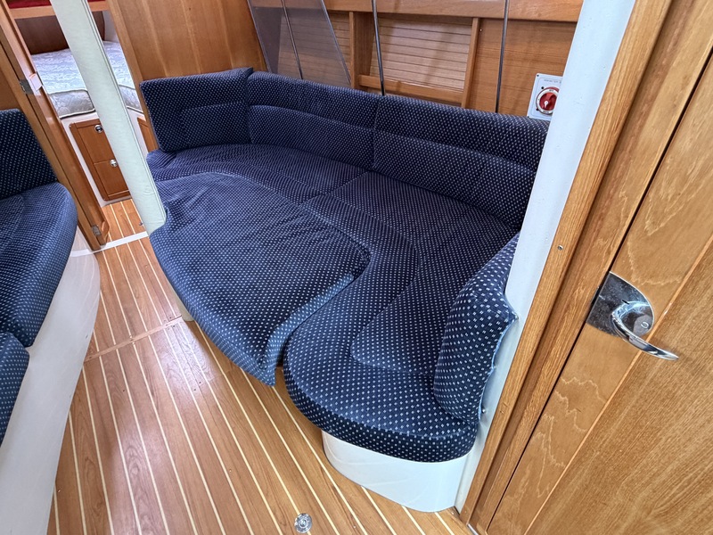 Catalina 320 — foto 15 van 43