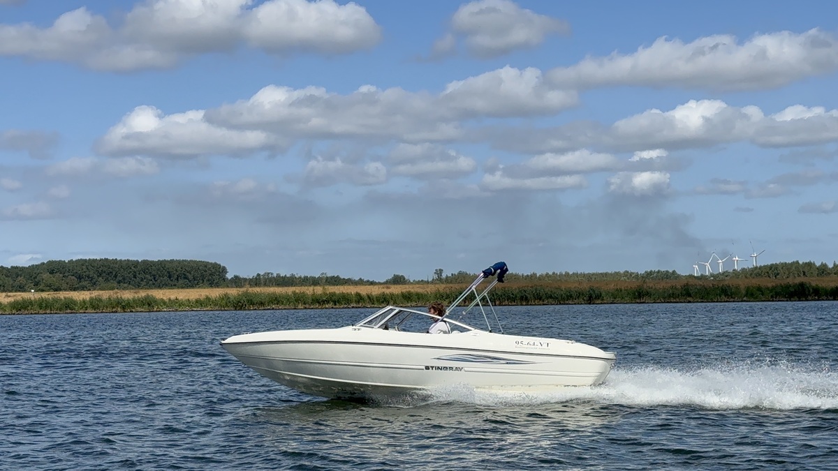 Stingray 195RX — foto 13 van 76