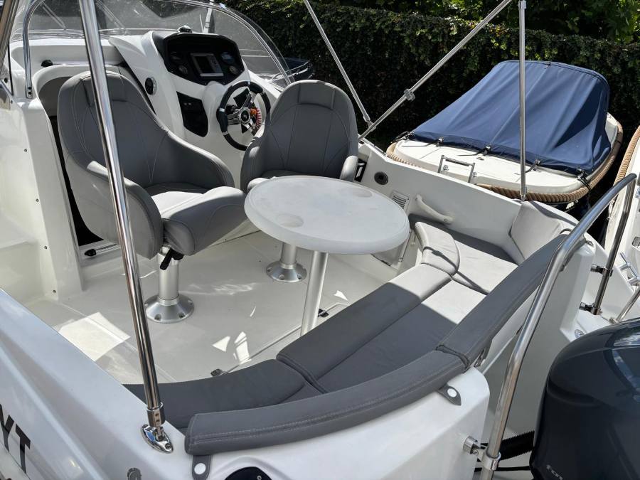 Beneteau Cabin Flyer 550 — foto 6 van 8