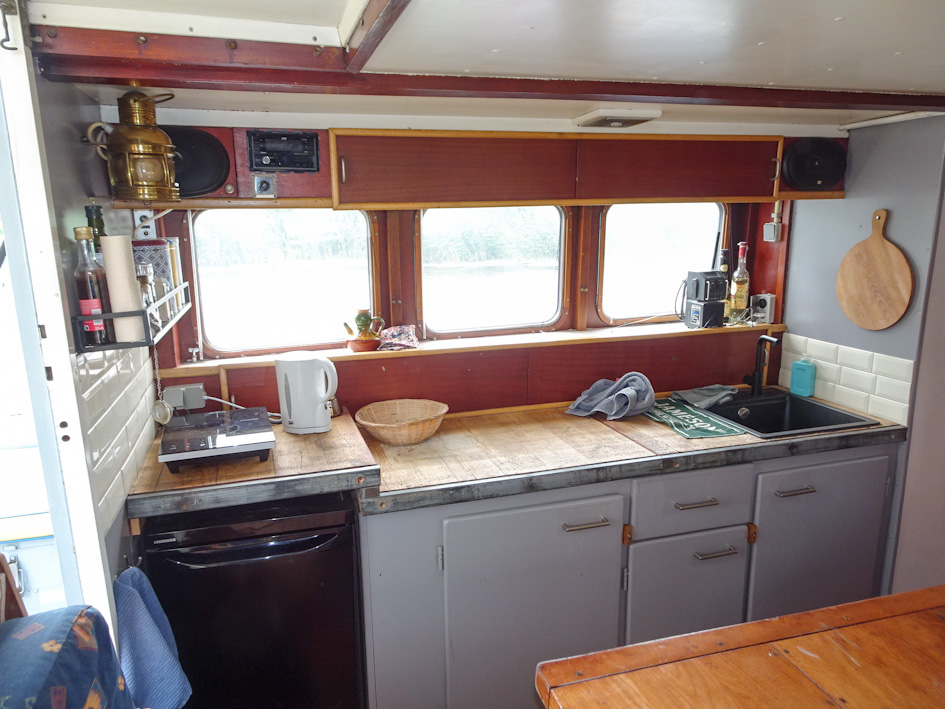 Varend Woonschip ex RWS vlet 14.78 — foto 22 van 45