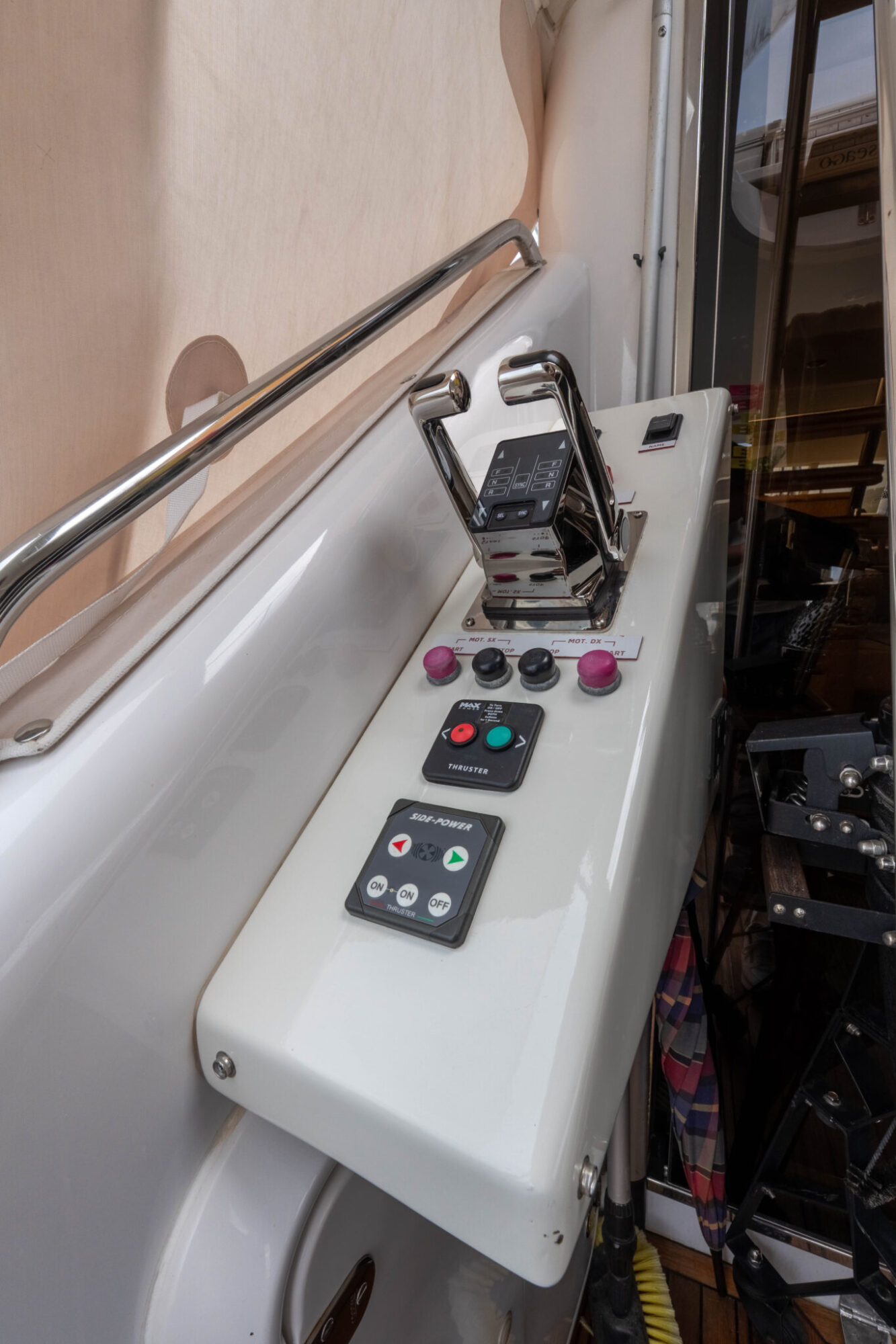 Fairline Squadron 62/65 — foto 105 van 135