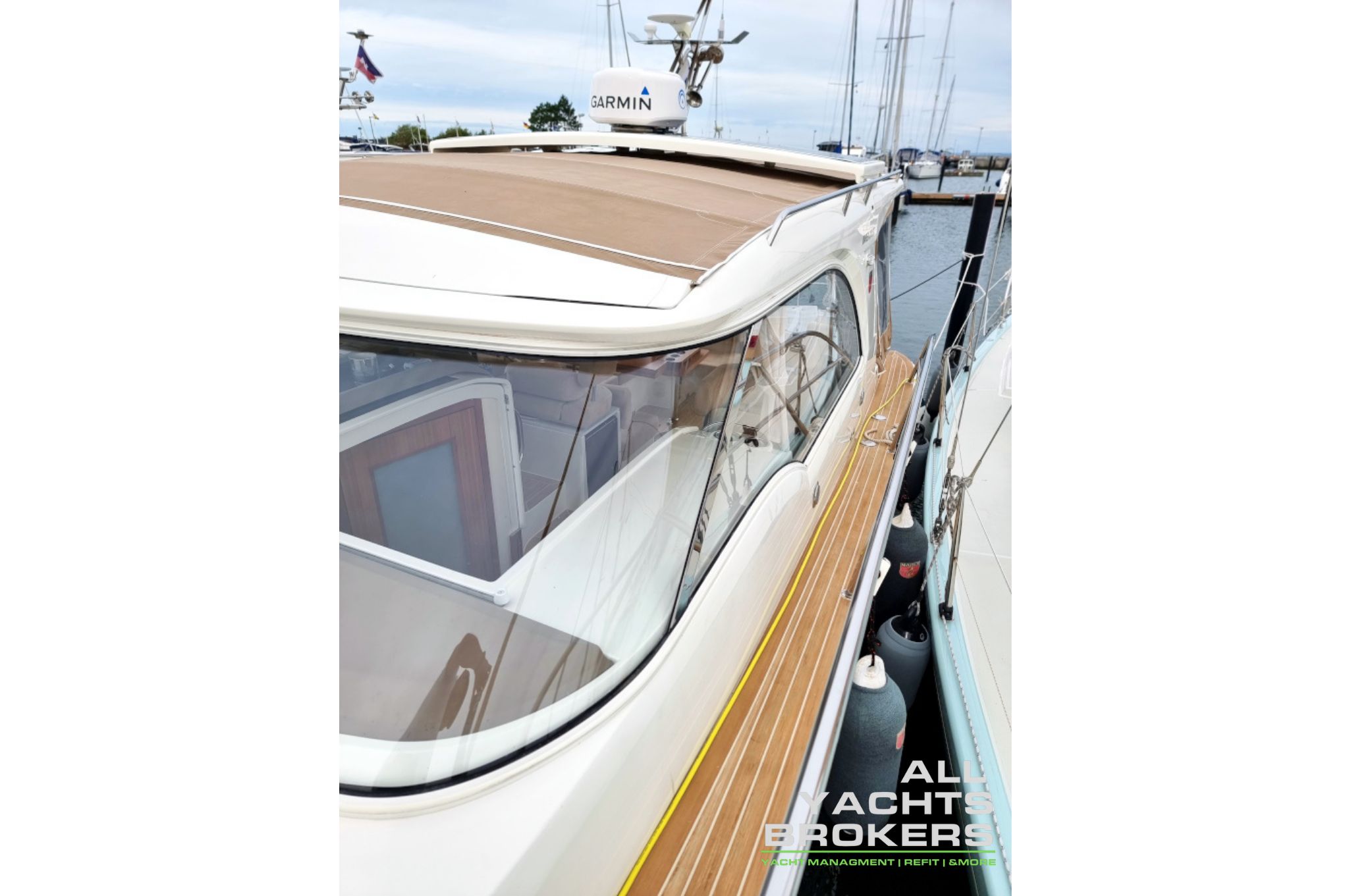 Marex 310 Sun Cruiser — foto 2 van 8