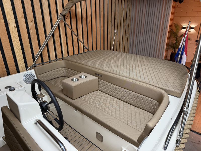 Primeur 610 Exclusive 60pk Suzuki — foto 7 van 12