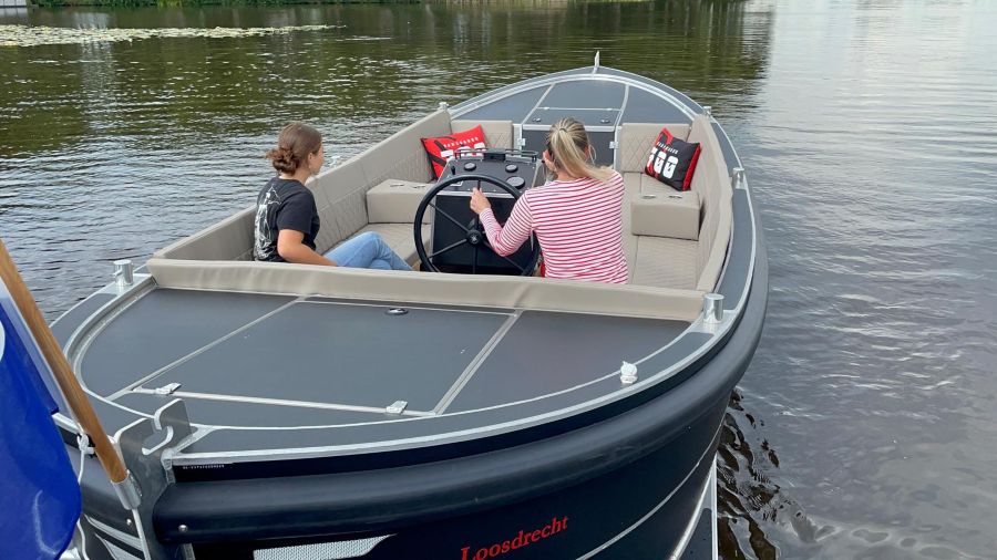 VanVossen 700 cabine sloep vaarklaar Suzuki 100pk — foto 12 van 23