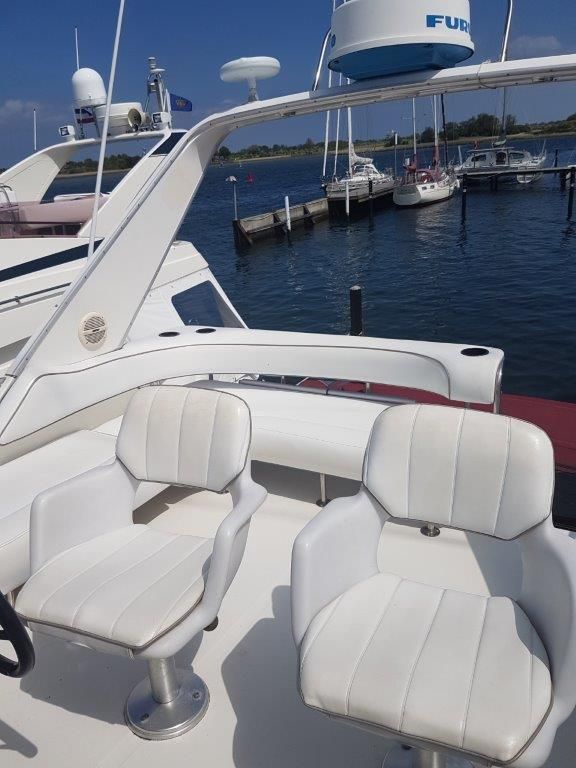 Sea Ray 370 DB — foto 6 van 30