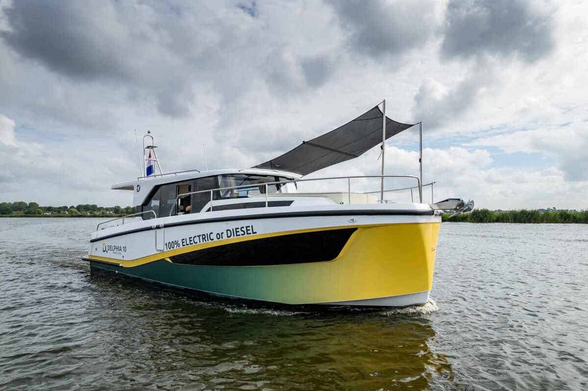 Delphia Yachts 10 Sedan Electric — foto 2 van 12