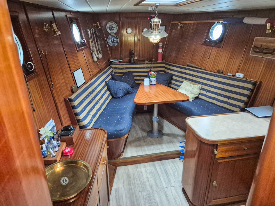 Motorsleepboot Carbon 15.63 met CBB — foto 24 van 48