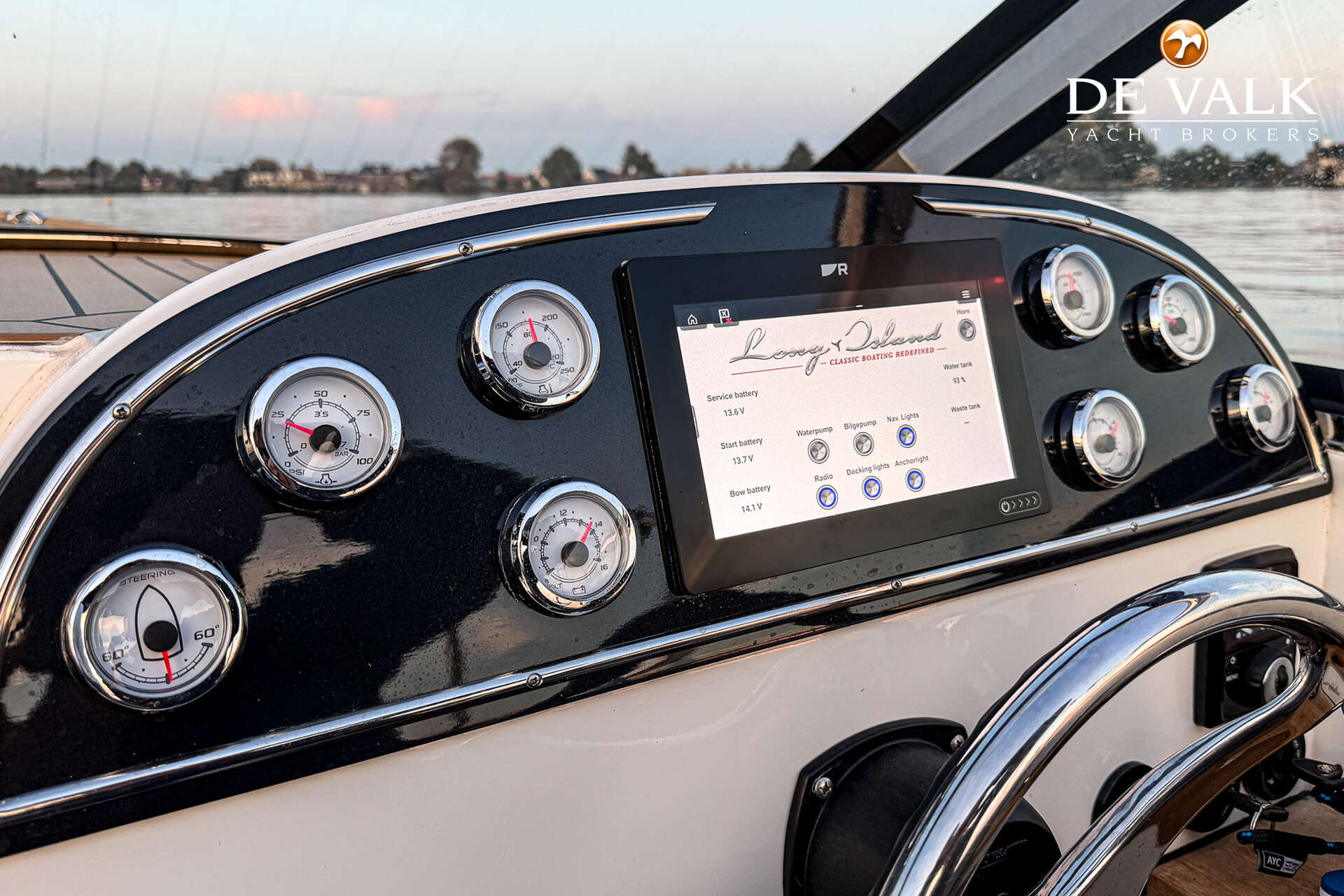 Long Island 33 Runabout — foto 13 van 30