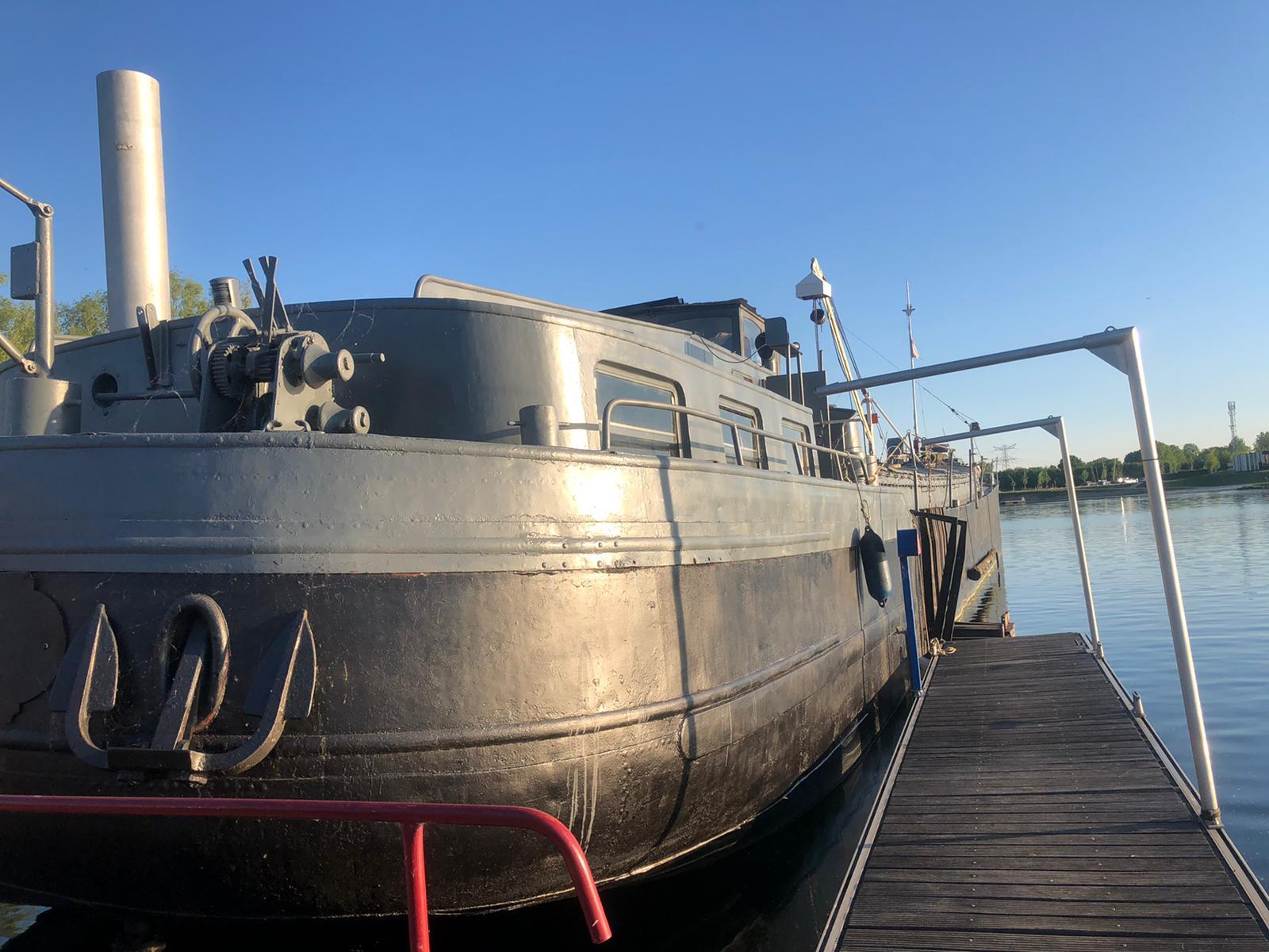 Spits 38.00 — foto 7 van 84