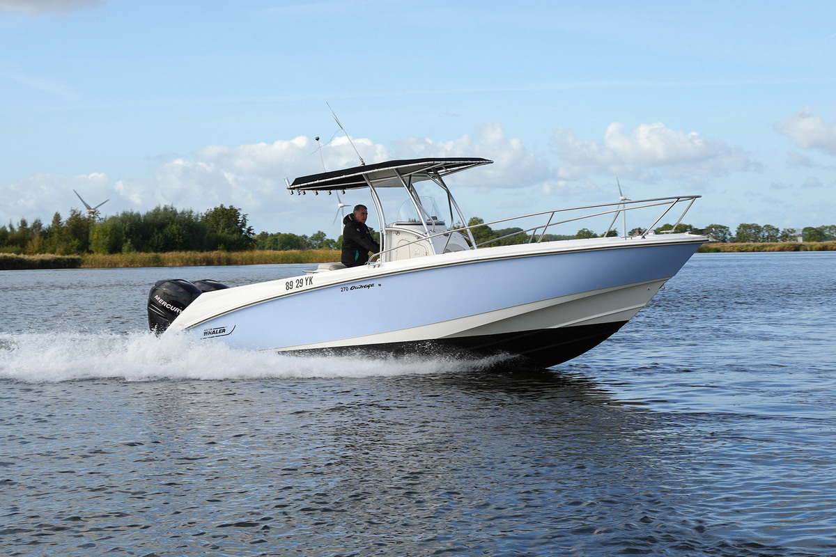 Boston Whaler 270 Outrage — foto 6 van 44