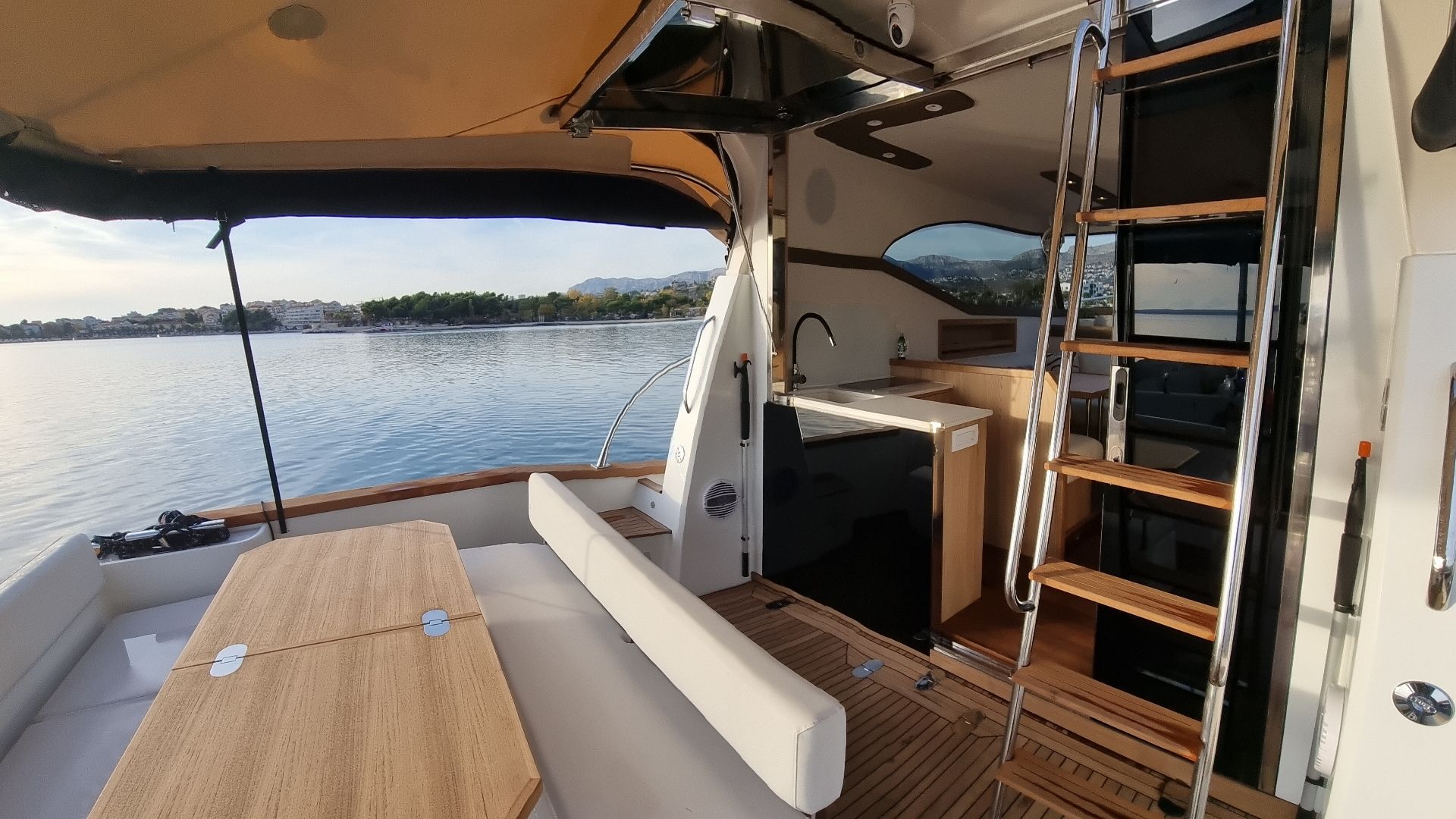 Monachus Yachts Issa 45 Fly En 45 — foto 3 van 8