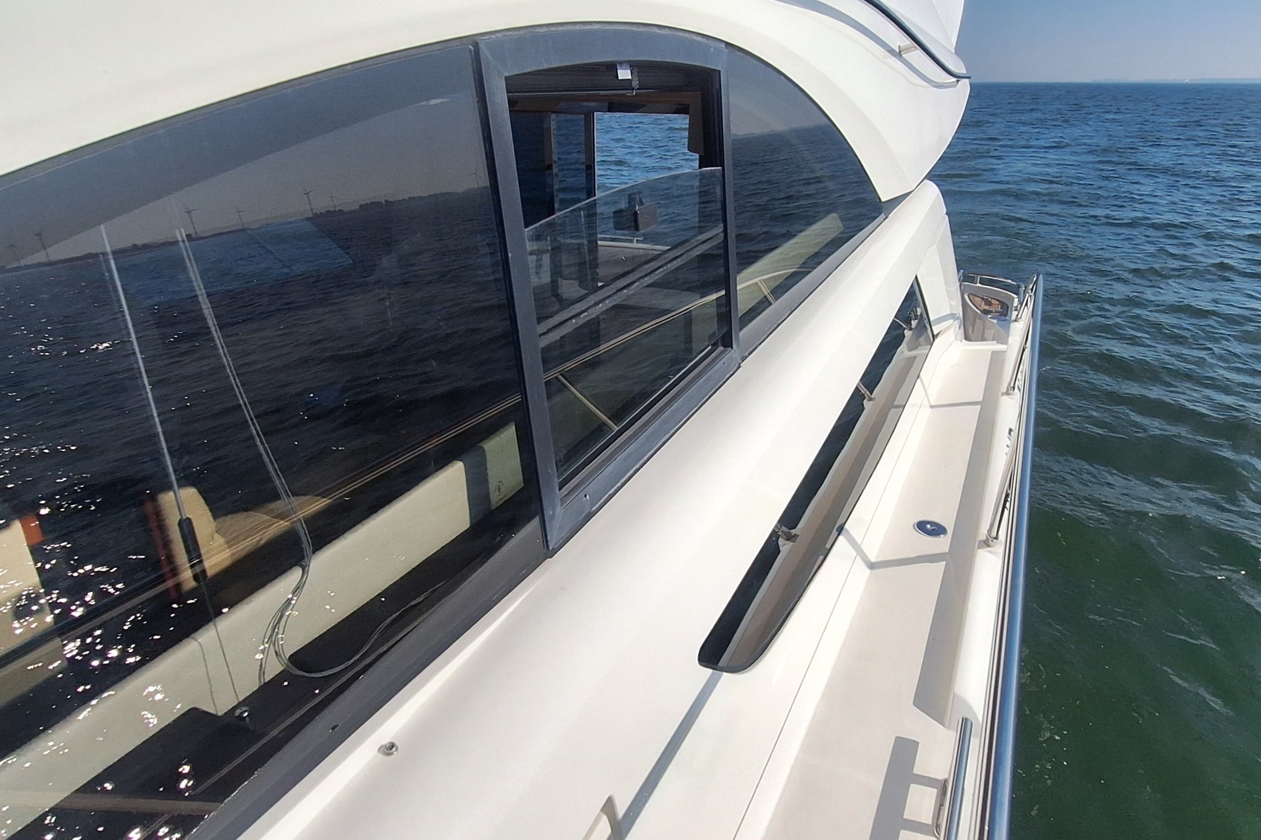 Fairline Phantom 40 — foto 9 van 87