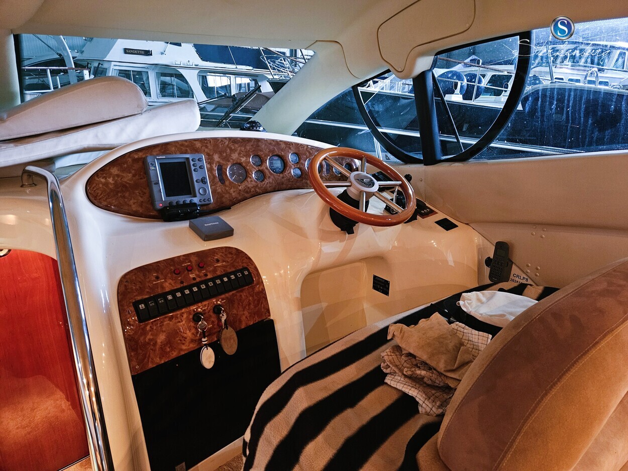 Azimut 42 — foto 25 van 56