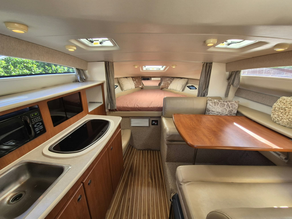 Bayliner 285 sportcruiser uit het bouwjaar 2004 (2e eigenaar — foto 20 van 23