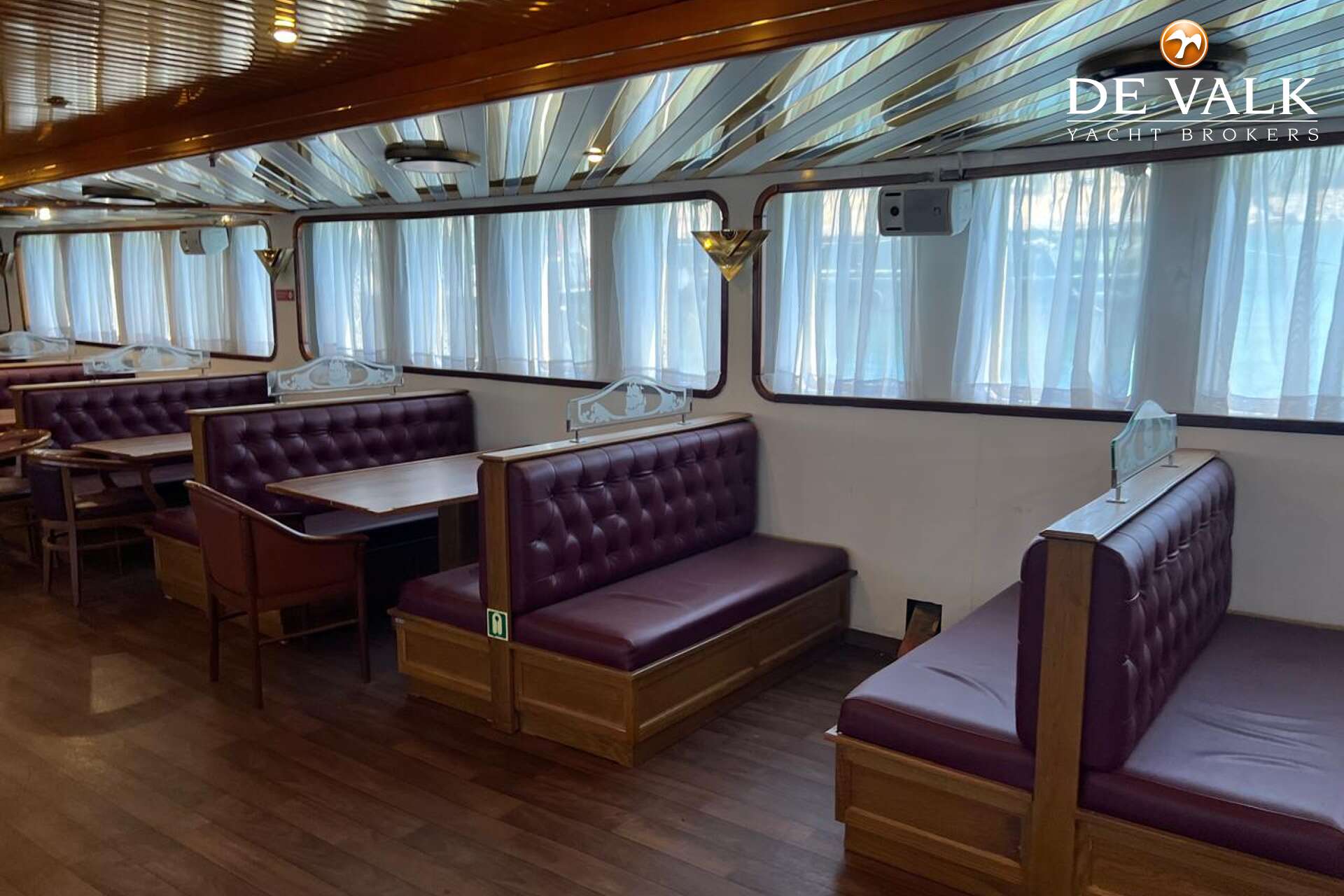 Day Passengers Ship 77.4 — foto 21 van 42