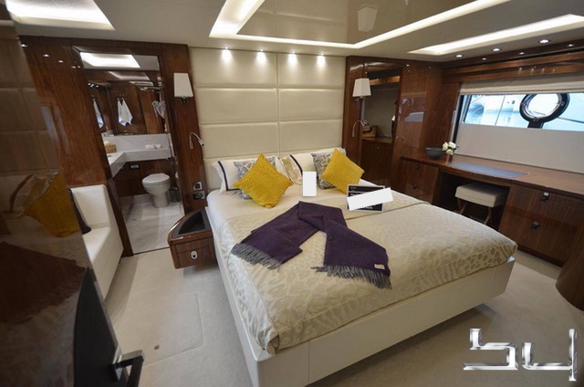 Sunseeker 86 Yacht — foto 12 van 12