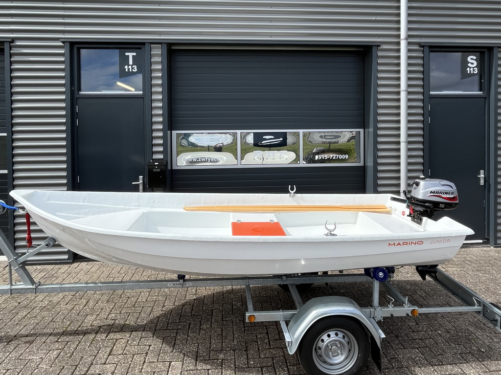 Marino Junior met 4pk en trailer