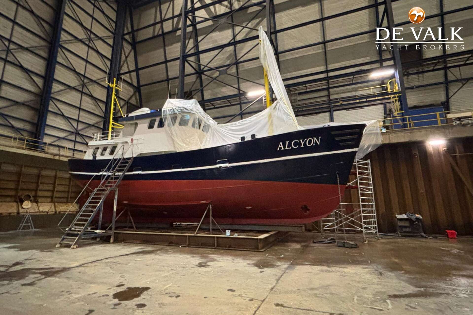Explorer Motor Yacht — foto 2 van 36