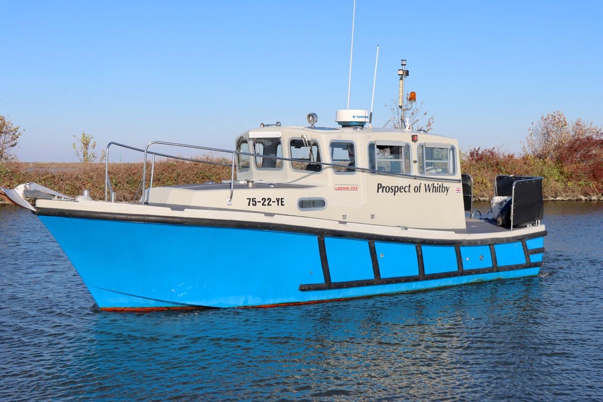 Lochin 333 Workboat