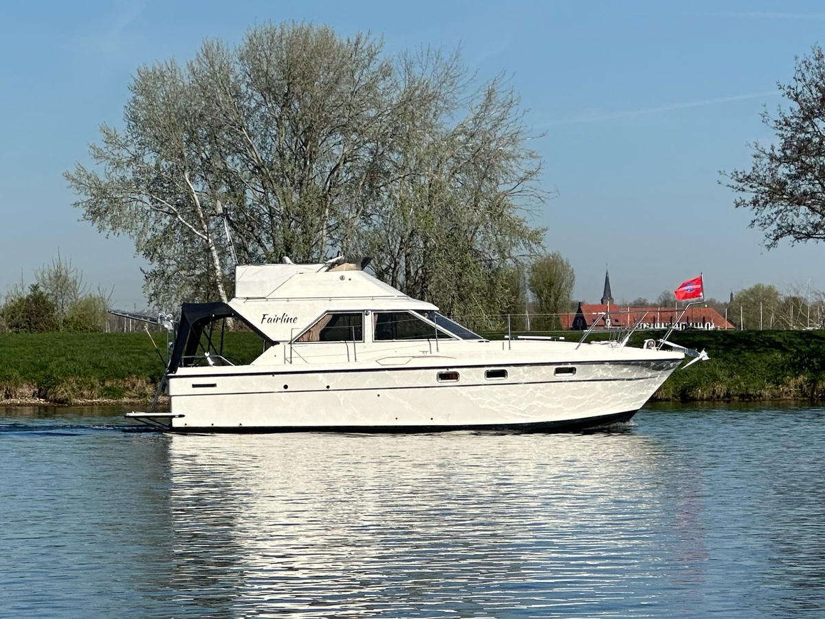 Fairline 31 Corniche