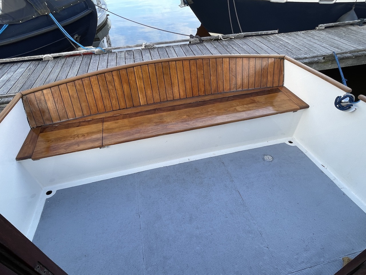 Crown 970 Ok — foto 9 van 18