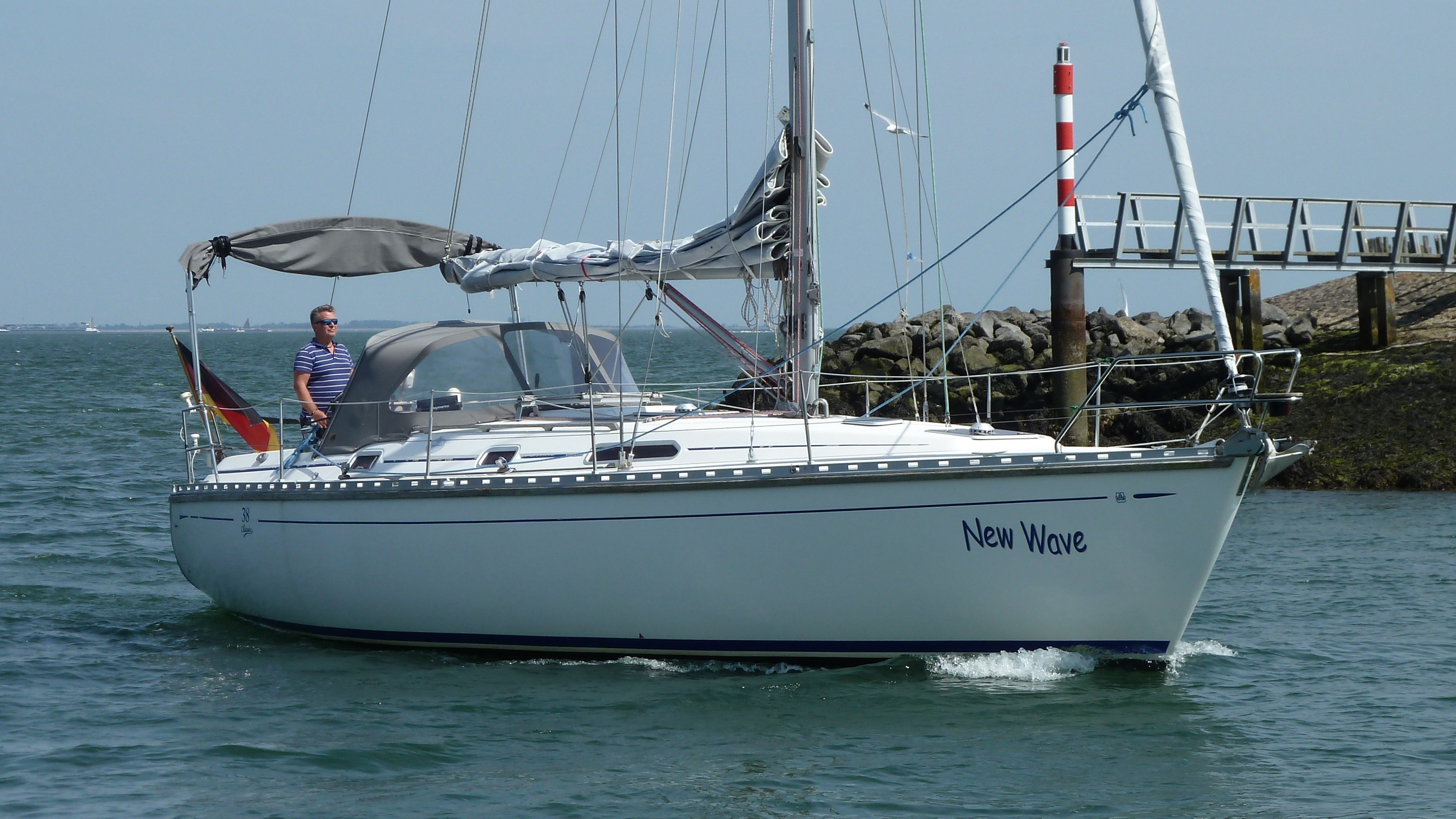 Dufour 38 Classic