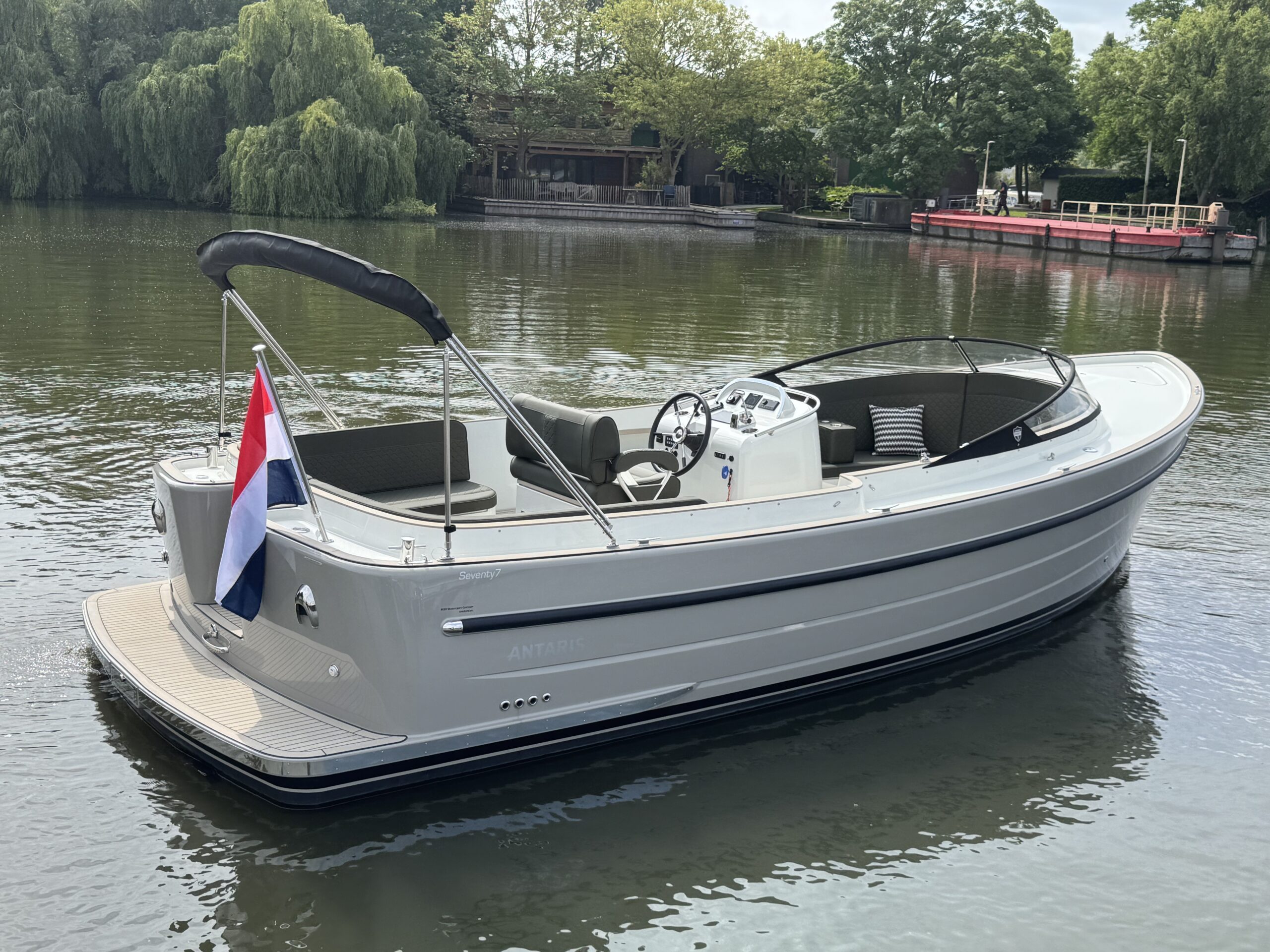 Antaris Seventy7 Sport (luxe uitvoering) — foto 21 van 44