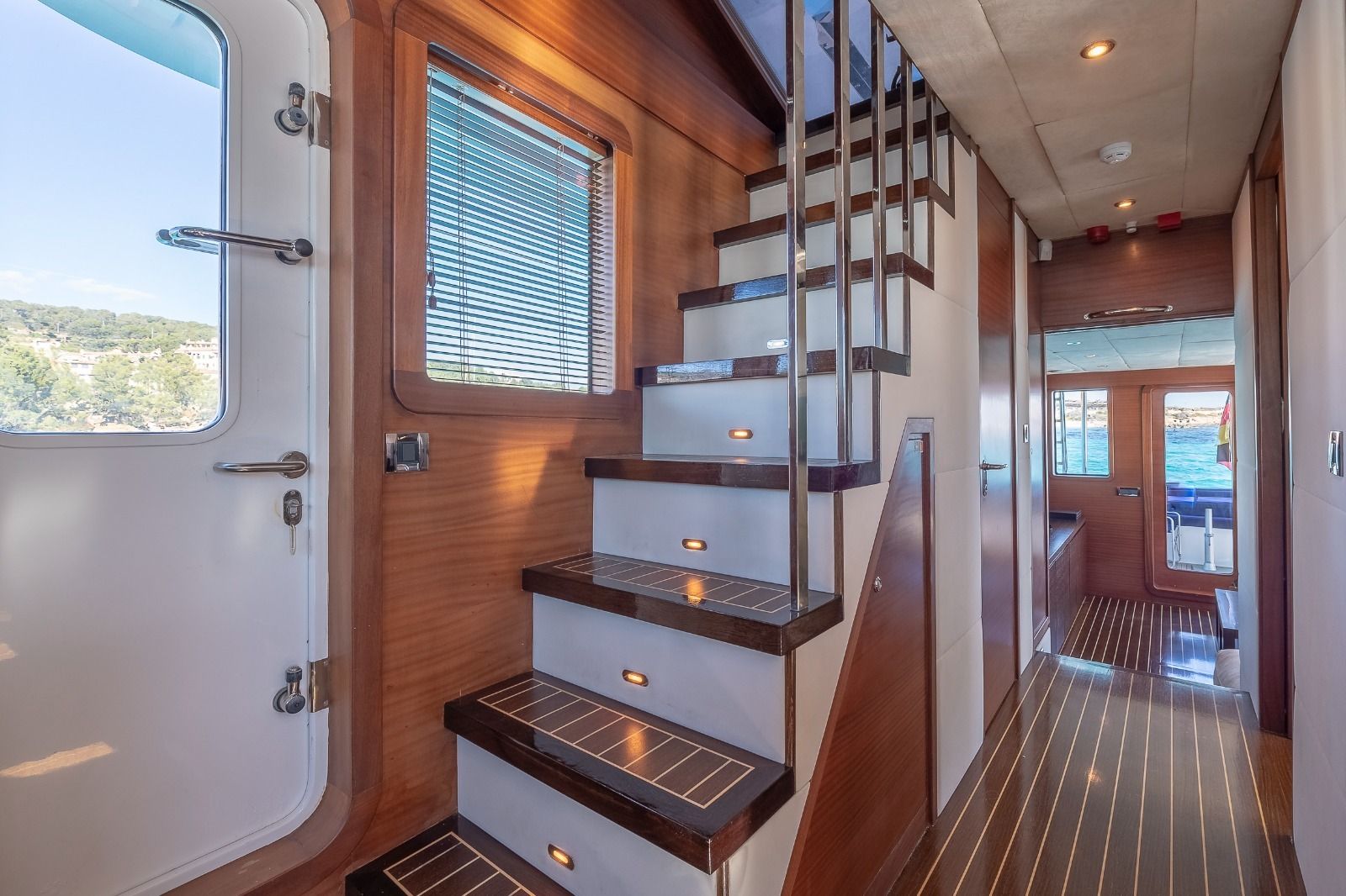 Star Ship Trawler 65 — foto 5 van 12
