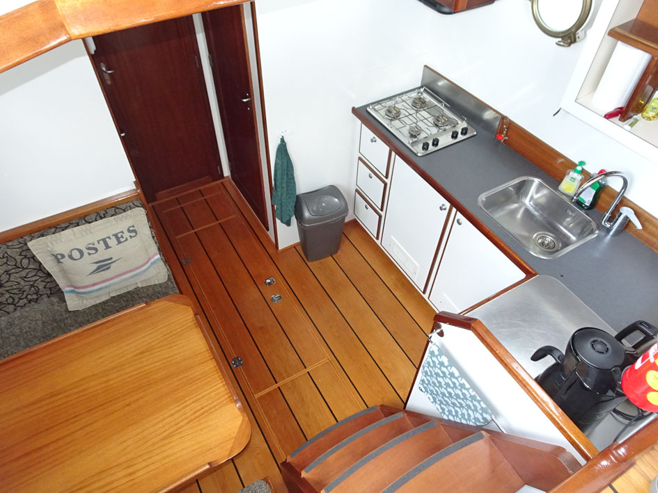 ex Patrouille vaartuig / Varend Woonschip 18.26 met UBC — foto 38 van 68