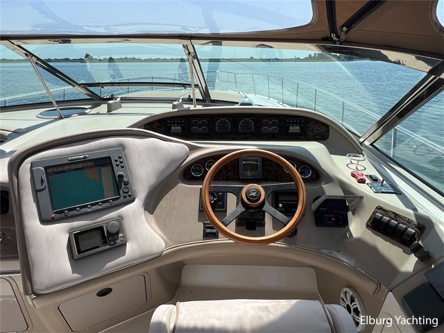Sea Ray 540 DA — foto 16 van 62