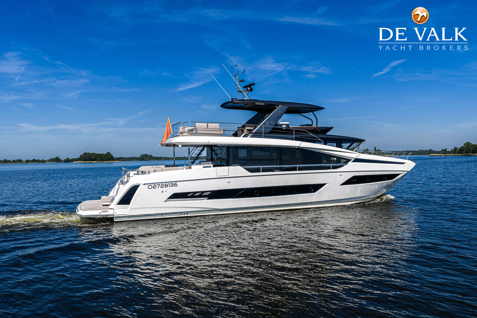 Prestige X70 — foto 3 van 44