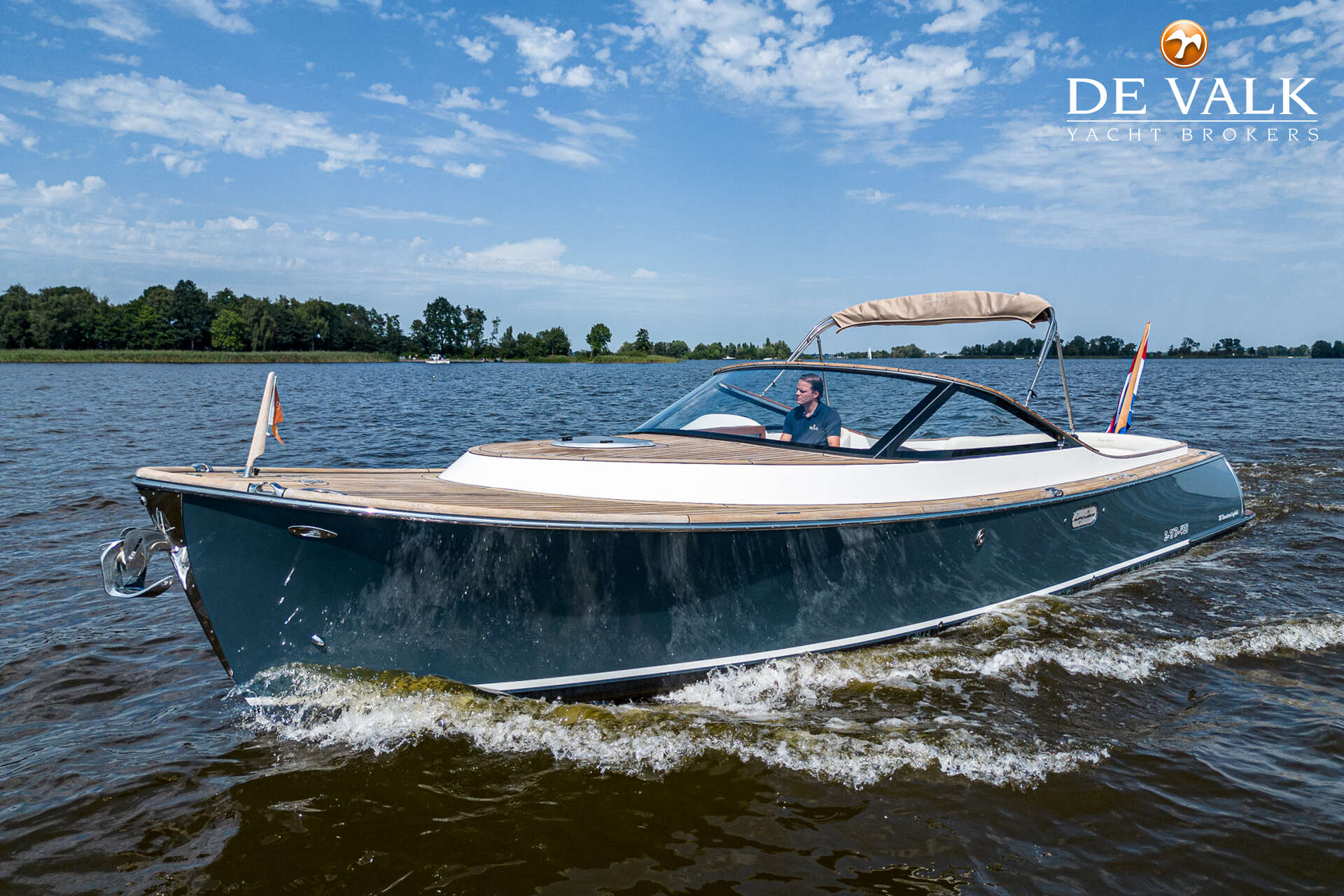 Long Island 33 Runabout — foto 5 van 43