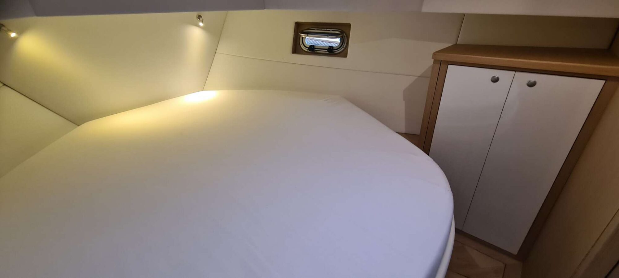 Crown yachts Crown Keyzer C107 Cabrio — foto 6 van 15