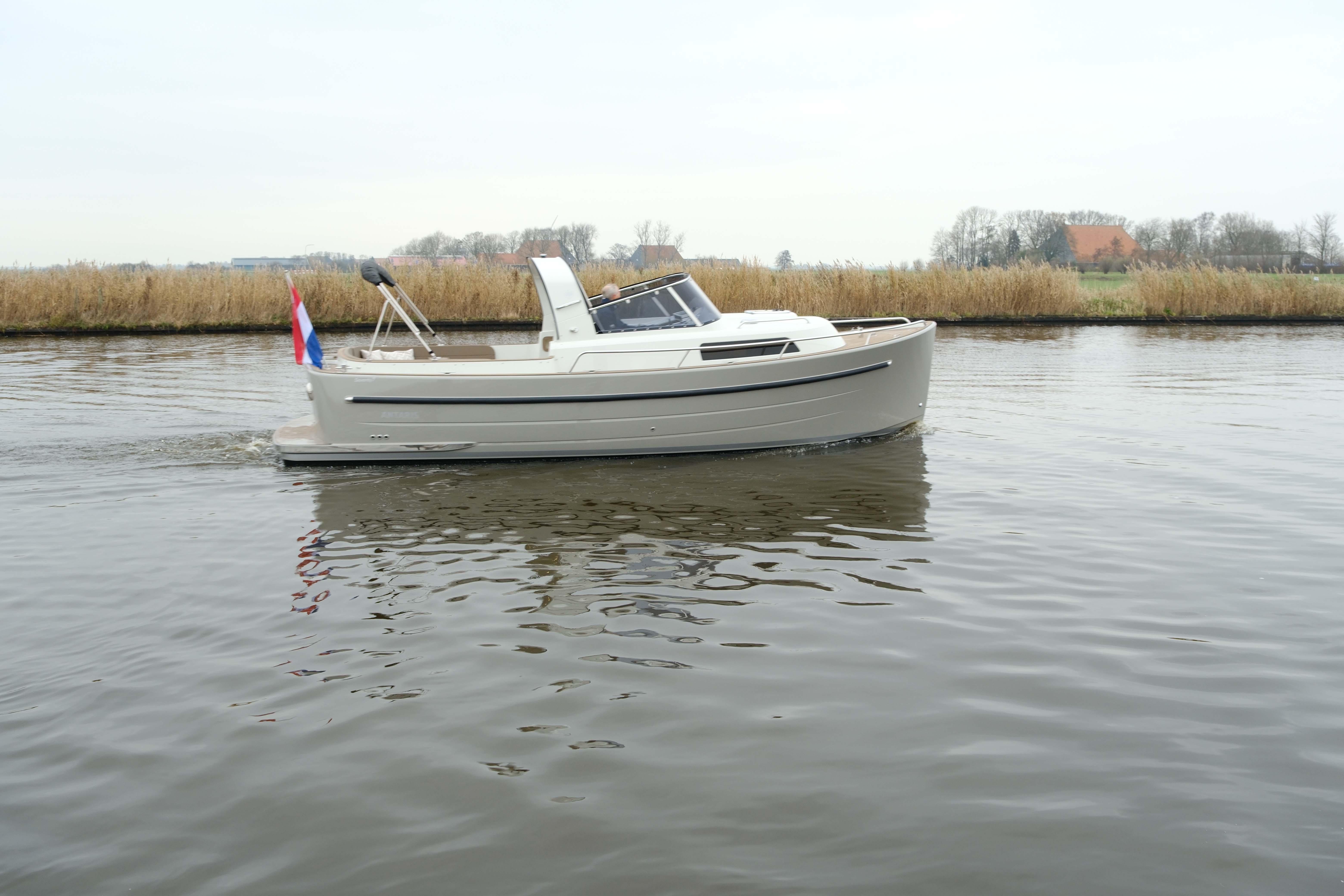 Antaris Seventy7 Cabin — foto 2 van 29