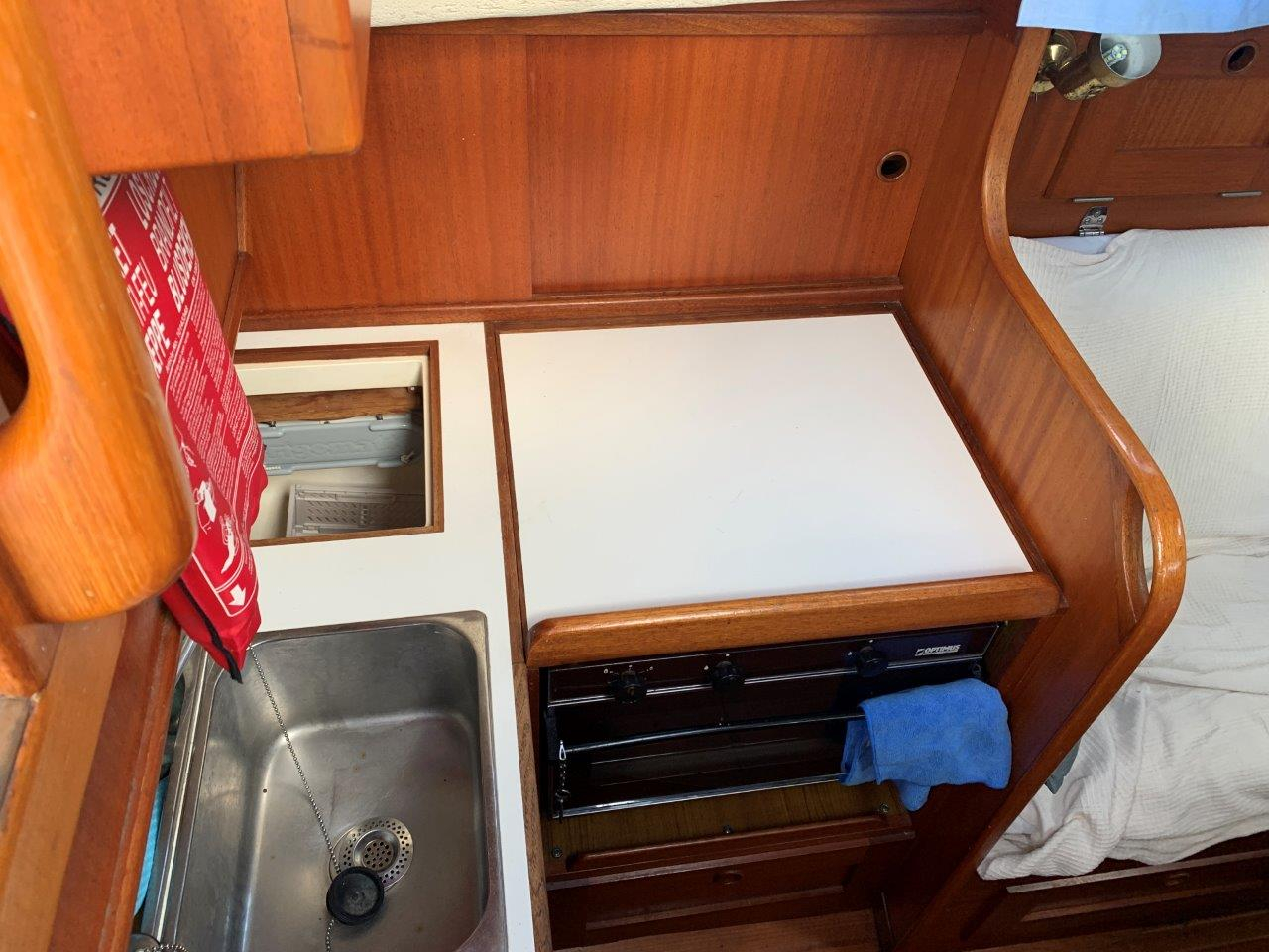 Hallberg-Rassy 29 — foto 32 van 62