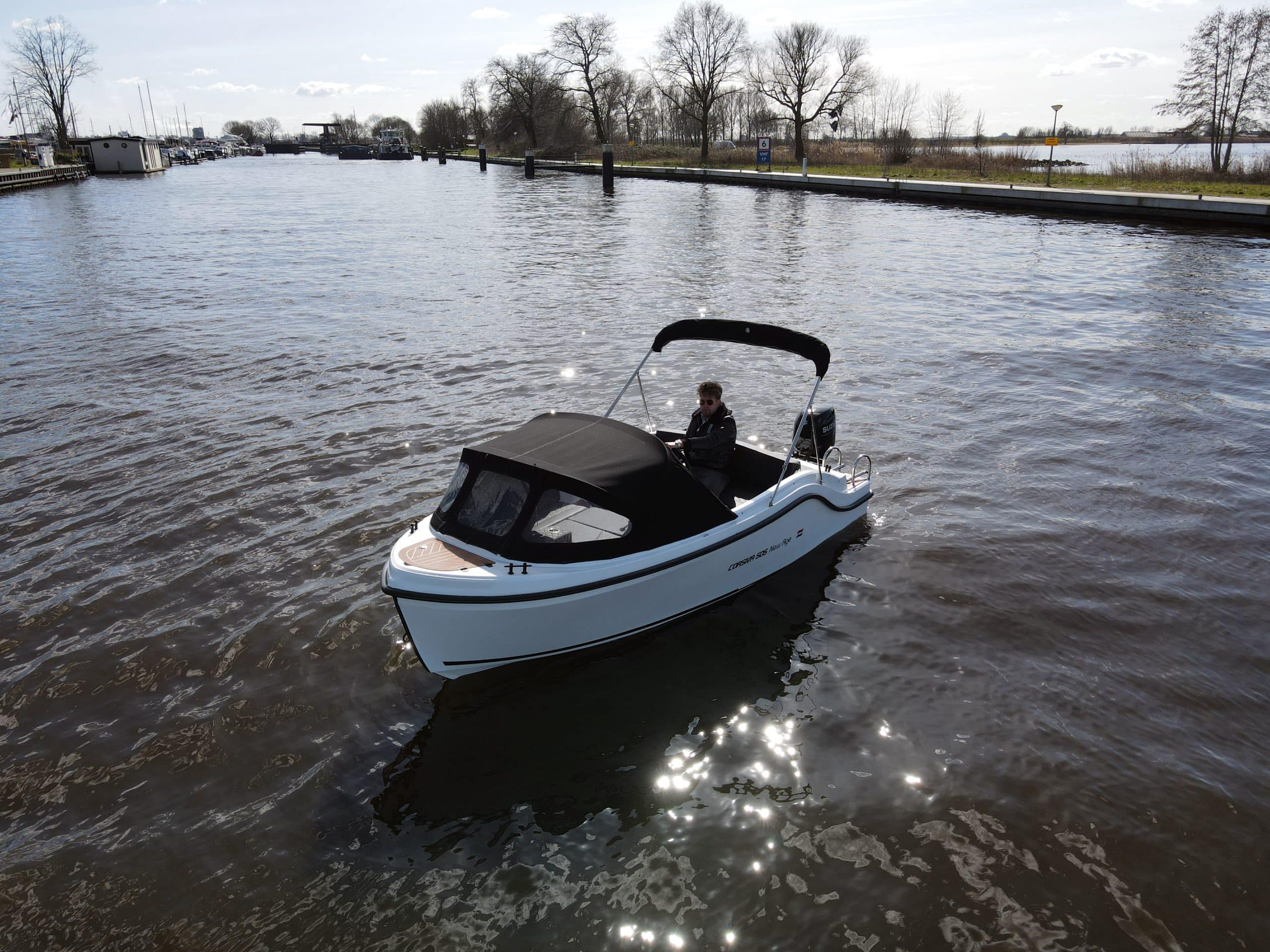 Corsiva 505 Tender — foto 15 van 15