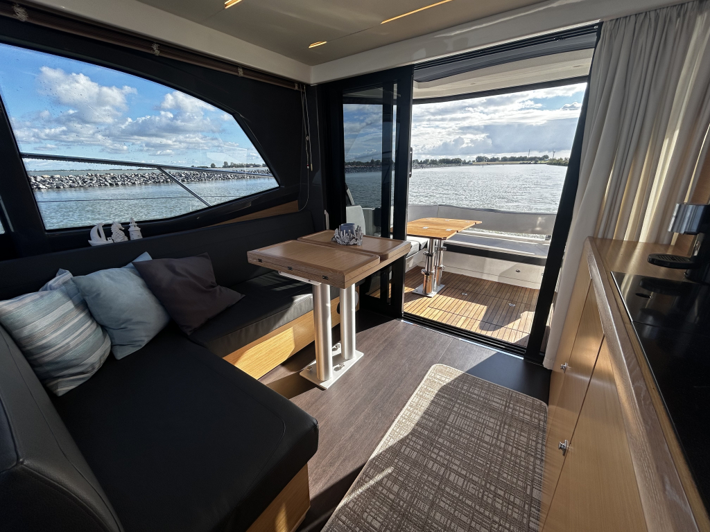 Bavaria Motor Boats R40 Coupé — foto 40 van 51