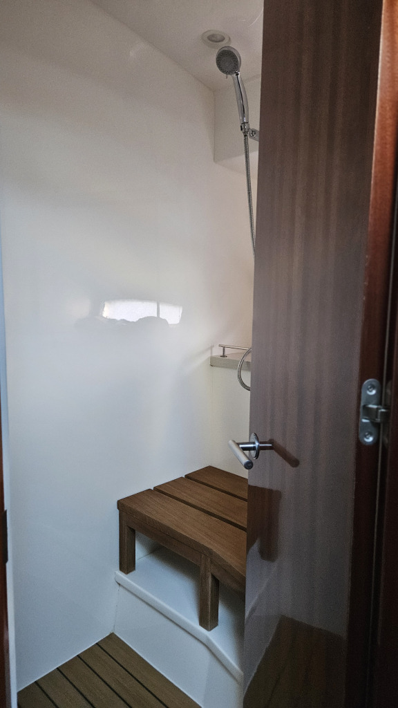 Sealine  F42 — foto 22 van 56