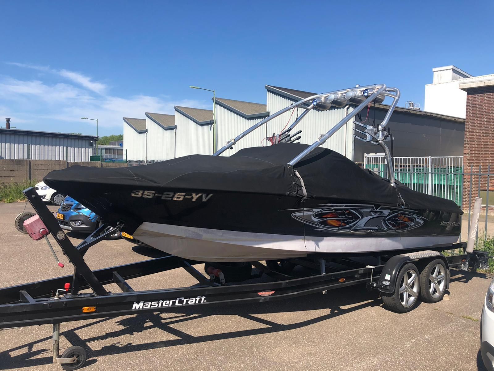 Mastercraft X2 — foto 2 van 2