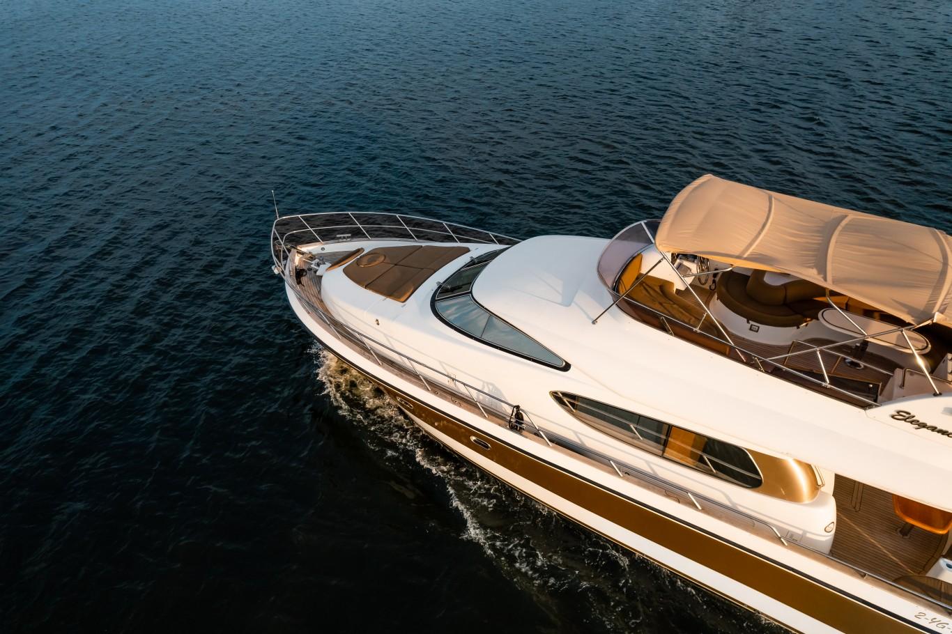 Elegance 54 — foto 8 van 62