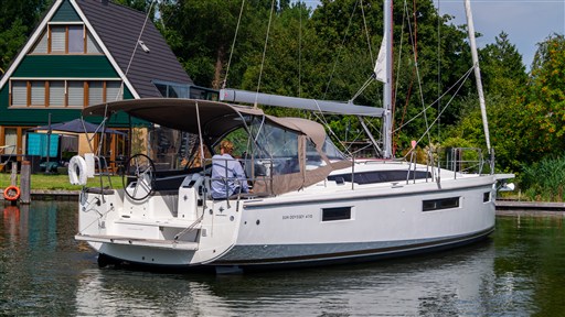 Jeanneau Sun Odyssey 410 (2023) — foto 11 van 12