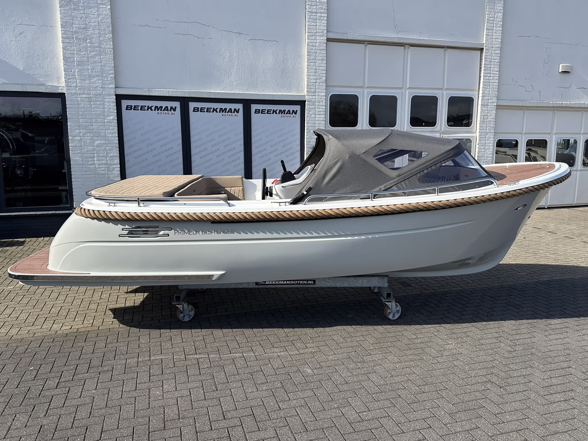Primeur 615 Tender — foto 2 van 21